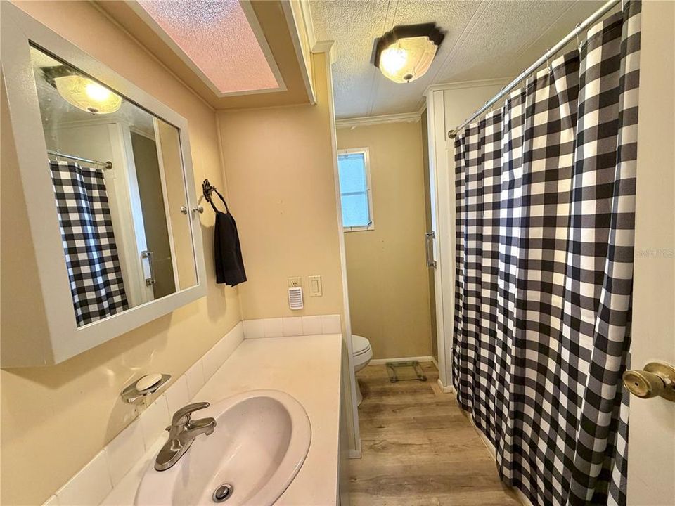 For Sale: $118,500 (2 beds, 2 baths, 1200 Square Feet)