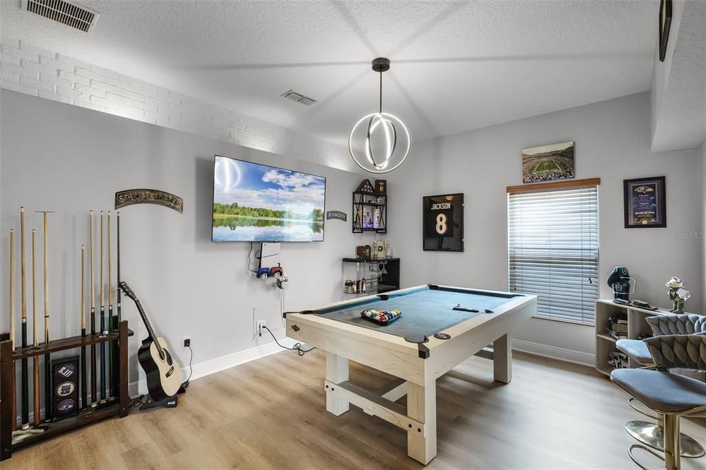 На продажу: $775,000 (5 спален, 3 ванн, 3082 Квадратных фут)