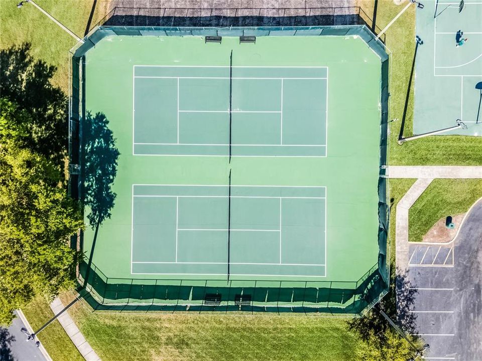 На продажу: $775,000 (5 спален, 3 ванн, 3082 Квадратных фут)