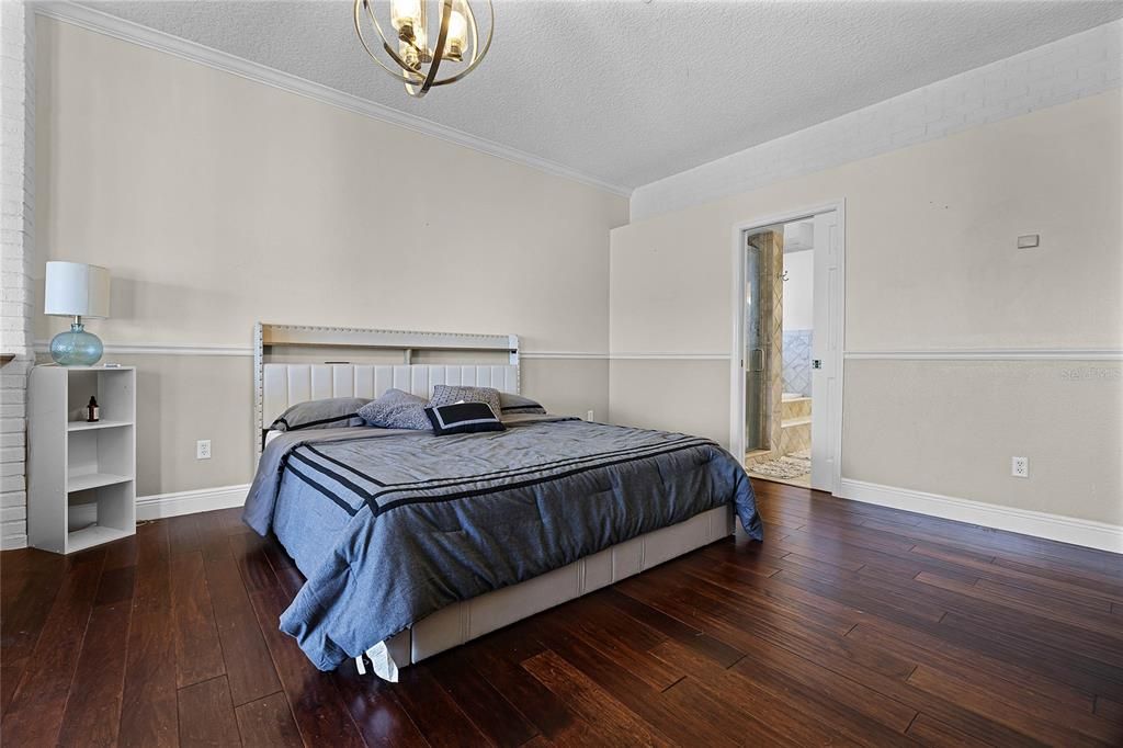 На продажу: $775,000 (5 спален, 3 ванн, 3082 Квадратных фут)