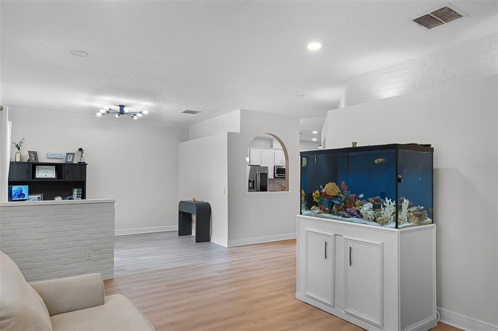 На продажу: $775,000 (5 спален, 3 ванн, 3082 Квадратных фут)