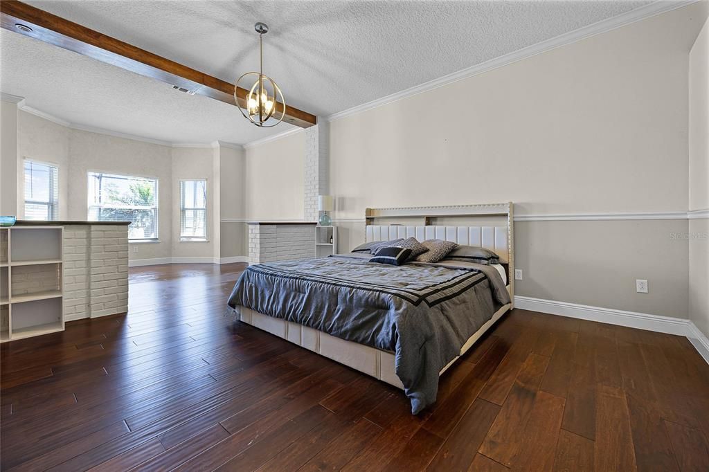 На продажу: $775,000 (5 спален, 3 ванн, 3082 Квадратных фут)