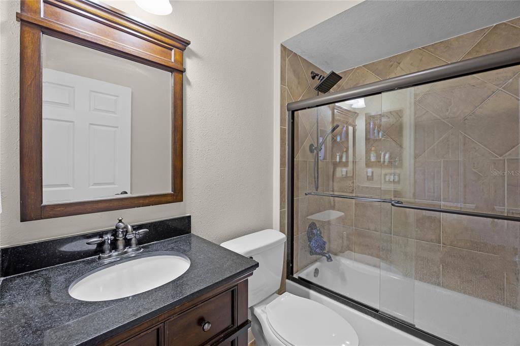 На продажу: $775,000 (5 спален, 3 ванн, 3082 Квадратных фут)