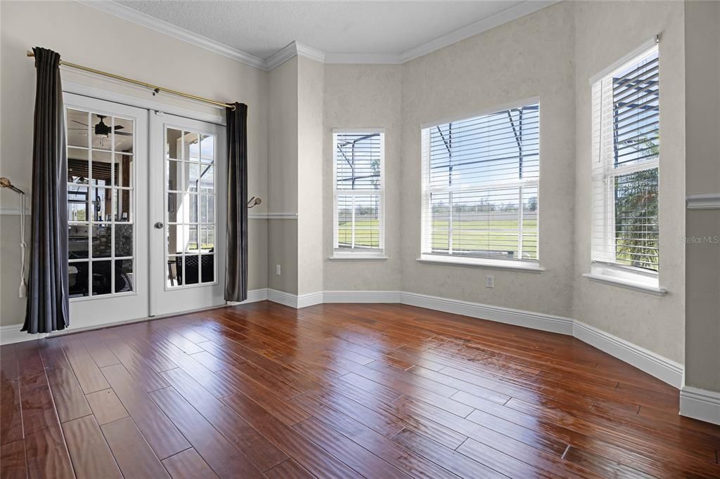 На продажу: $775,000 (5 спален, 3 ванн, 3082 Квадратных фут)