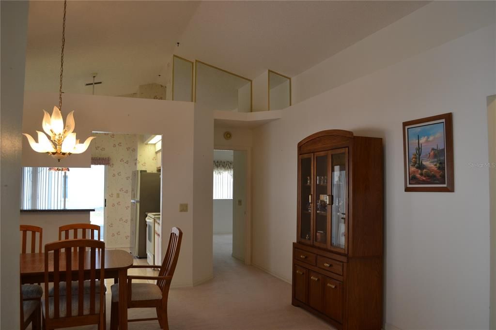 For Sale: $257,000 (2 beds, 2 baths, 1468 Square Feet)