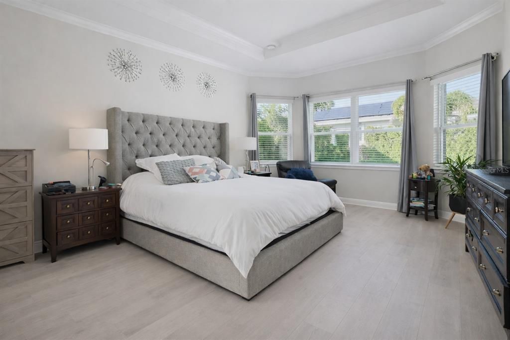 На продажу: $839,000 (5 спален, 3 ванн, 3631 Квадратных фут)