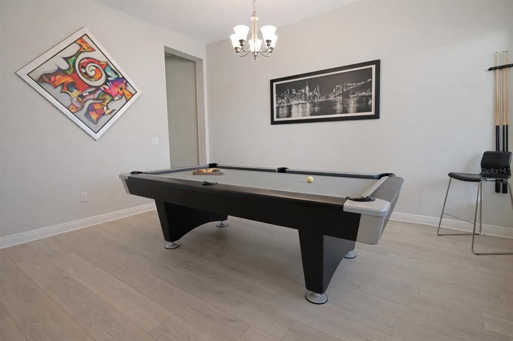 На продажу: $839,000 (5 спален, 3 ванн, 3631 Квадратных фут)