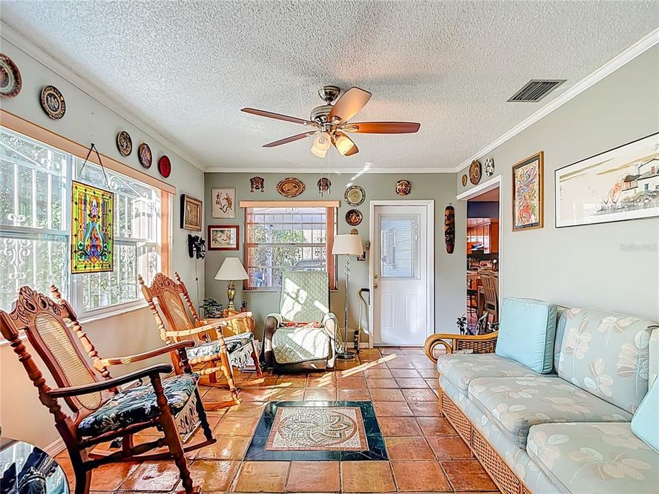 待售: $360,000 (3 贝兹, 2 浴室, 1344 平方英尺)