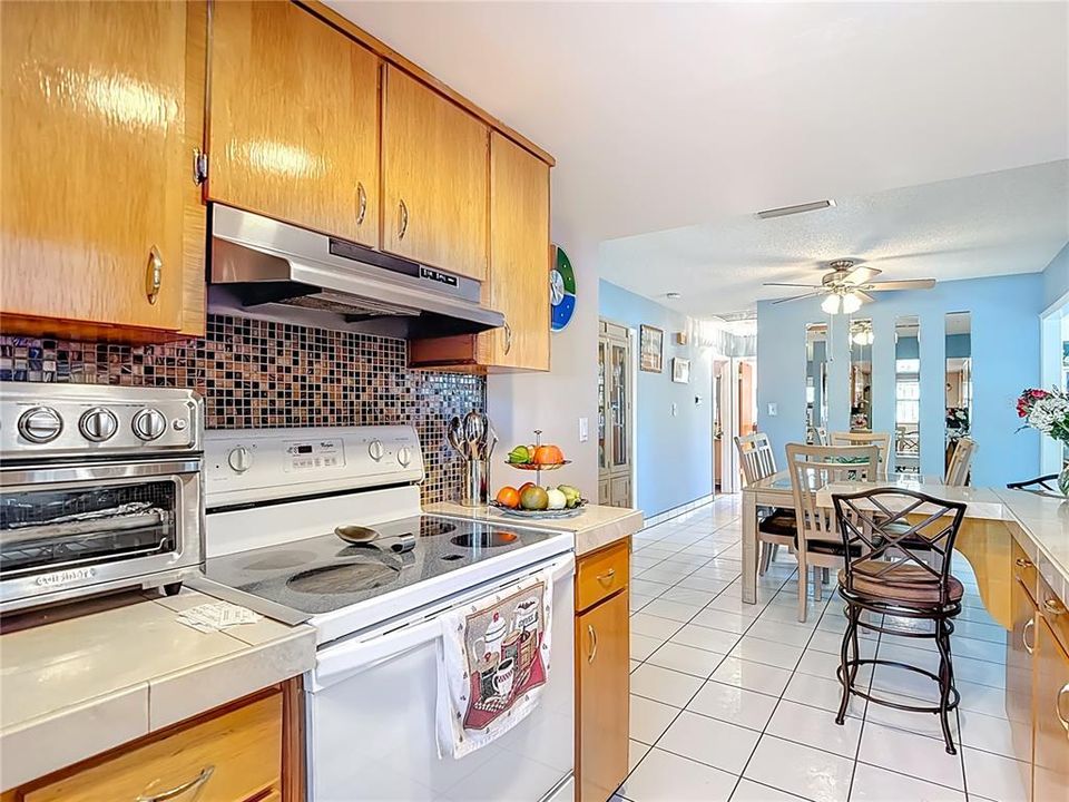 待售: $360,000 (3 贝兹, 2 浴室, 1344 平方英尺)