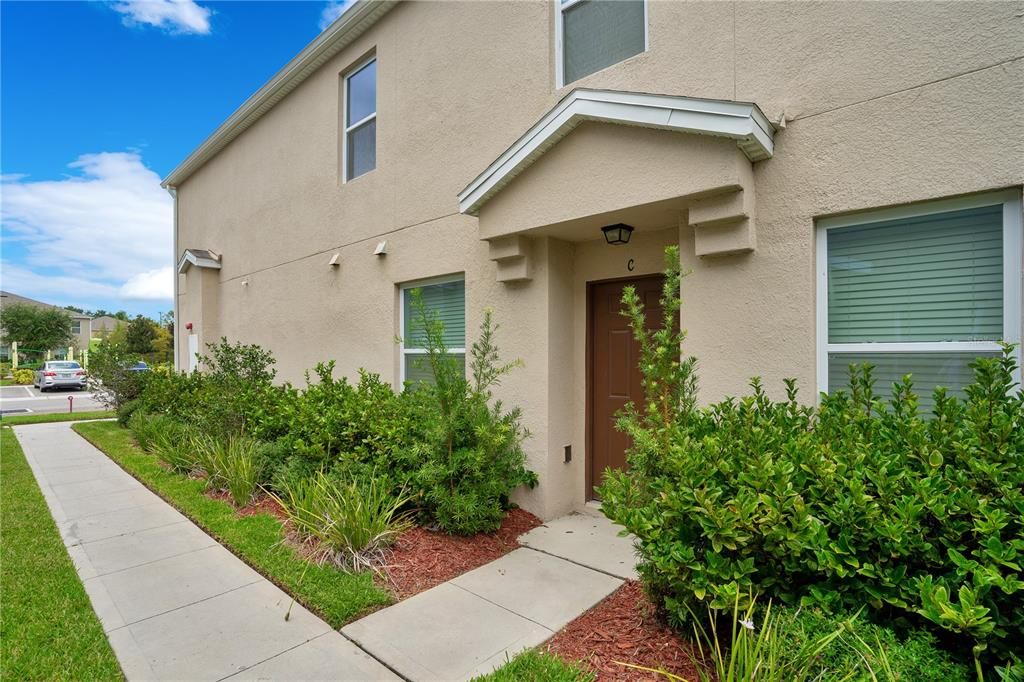 出租: $2,200 (3 贝兹, 2 浴室, 1732 平方英尺)