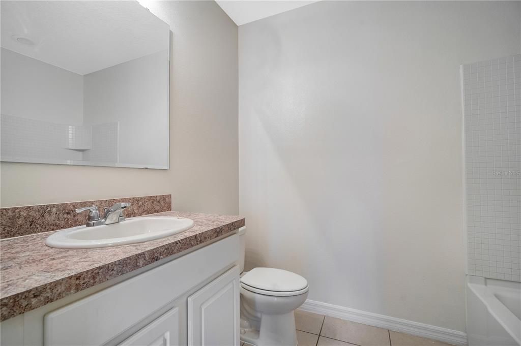 出租: $2,200 (3 贝兹, 2 浴室, 1732 平方英尺)