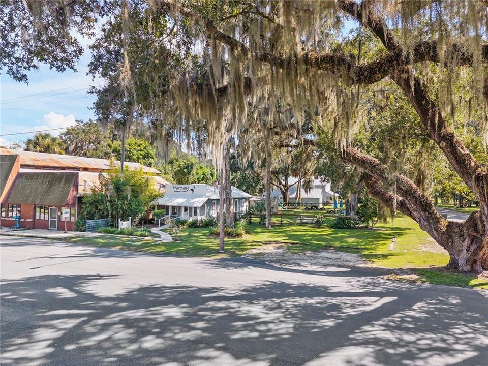 На продажу: $150,000 (1 спален, 1 ванн, 864 Квадратных фут)