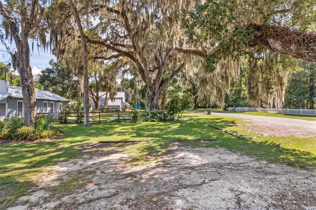 На продажу: $150,000 (1 спален, 1 ванн, 864 Квадратных фут)