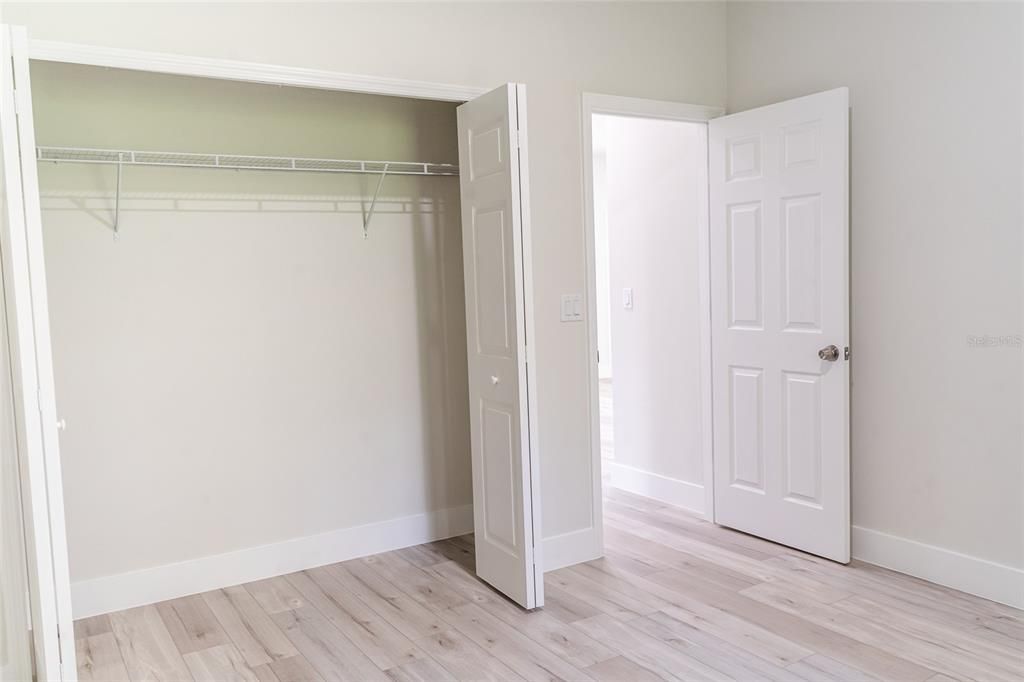 На продажу: $278,900 (3 спален, 2 ванн, 1529 Квадратных фут)