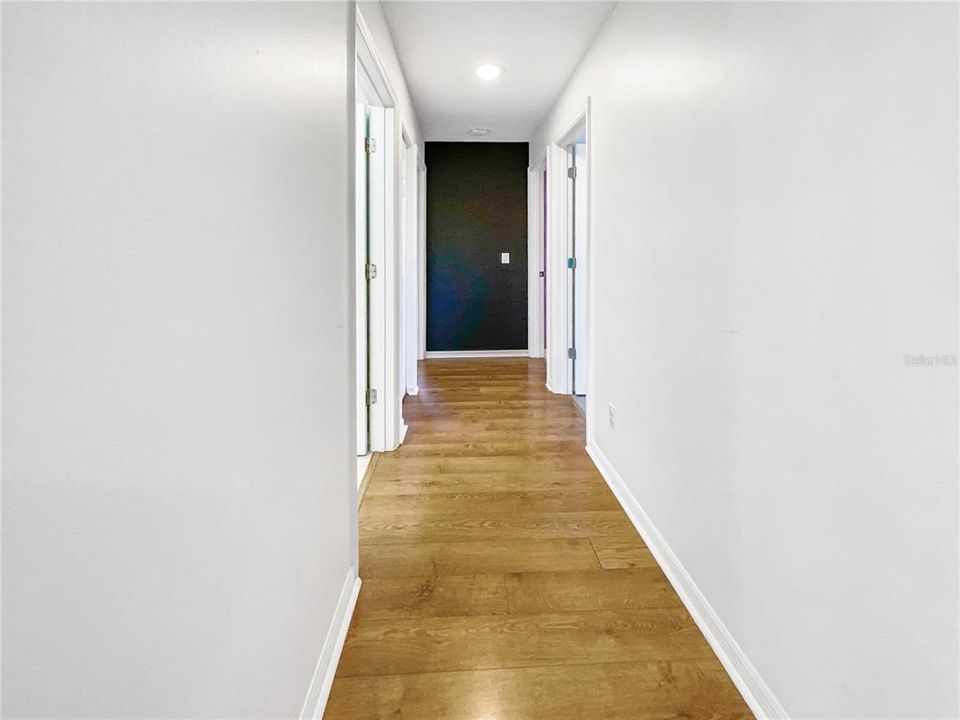 待售: $475,000 (4 贝兹, 2 浴室, 1967 平方英尺)