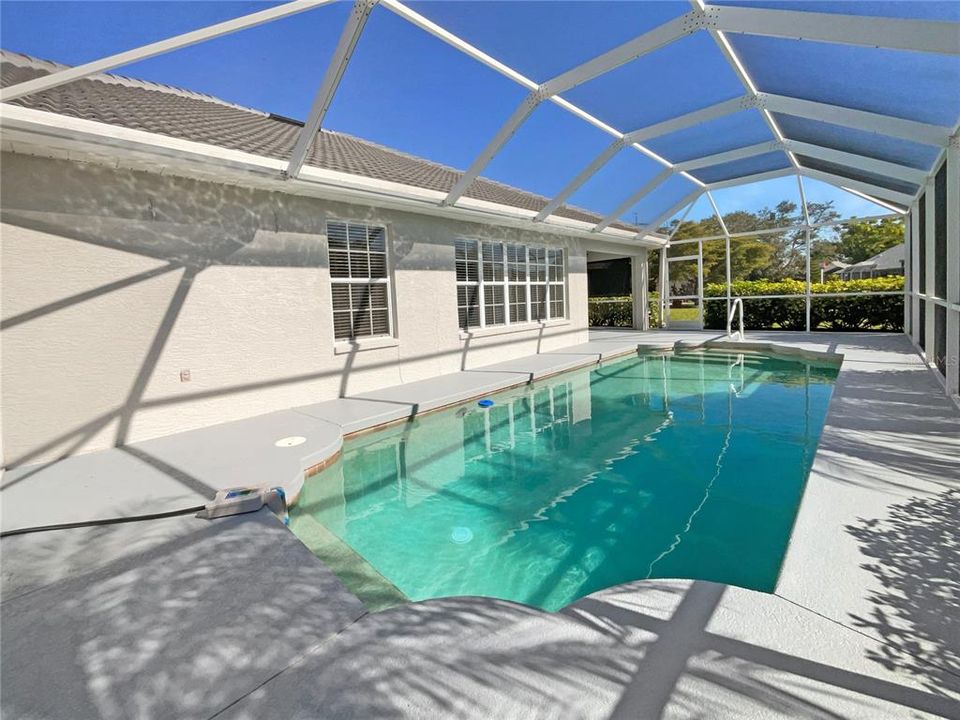 待售: $475,000 (4 贝兹, 2 浴室, 1967 平方英尺)