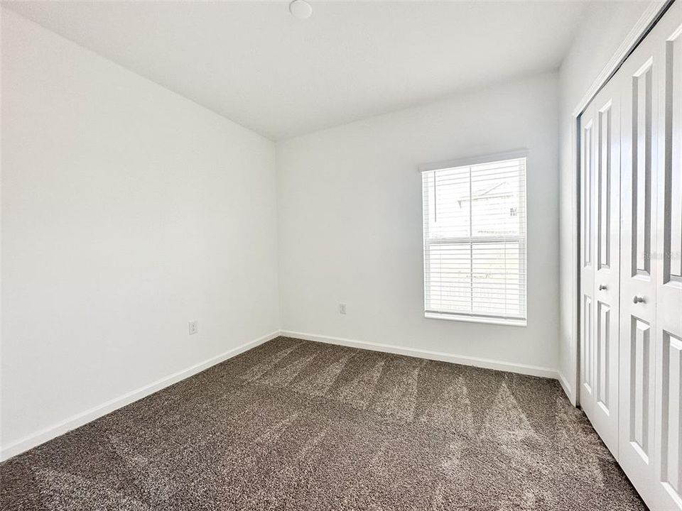 出租: $2,200 (4 贝兹, 2 浴室, 1939 平方英尺)