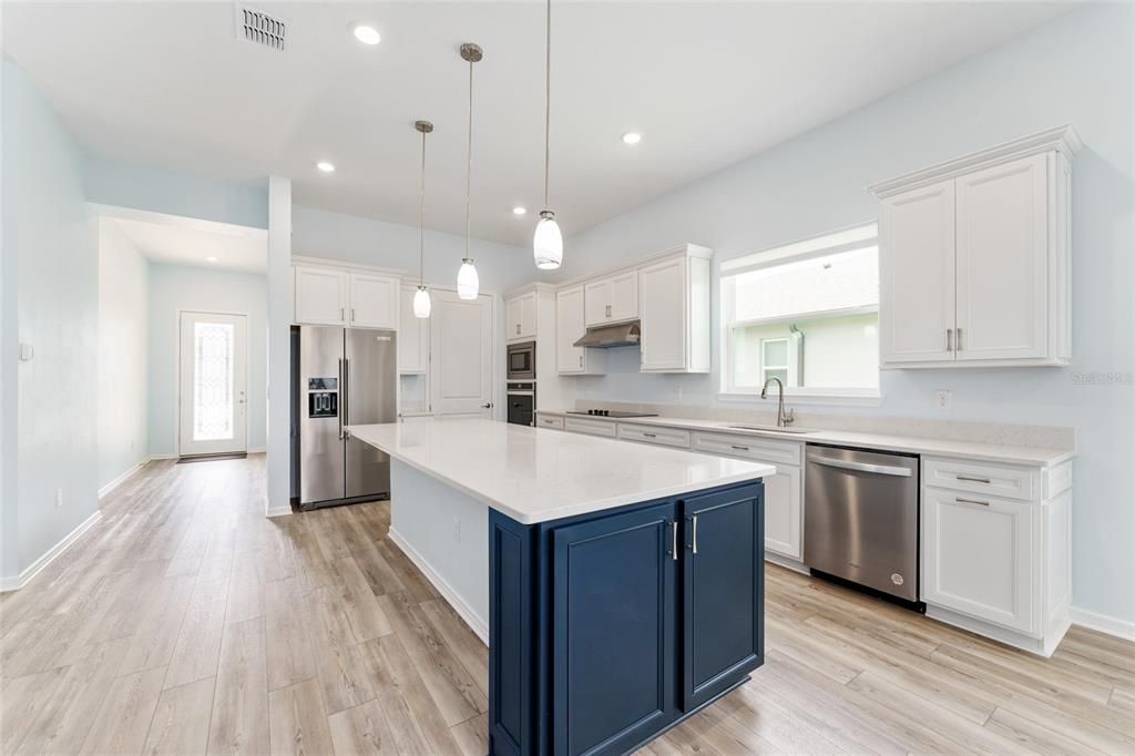 En Venta: $429,400 (2 camas, 2 baños, 1976 Pies cuadrados)