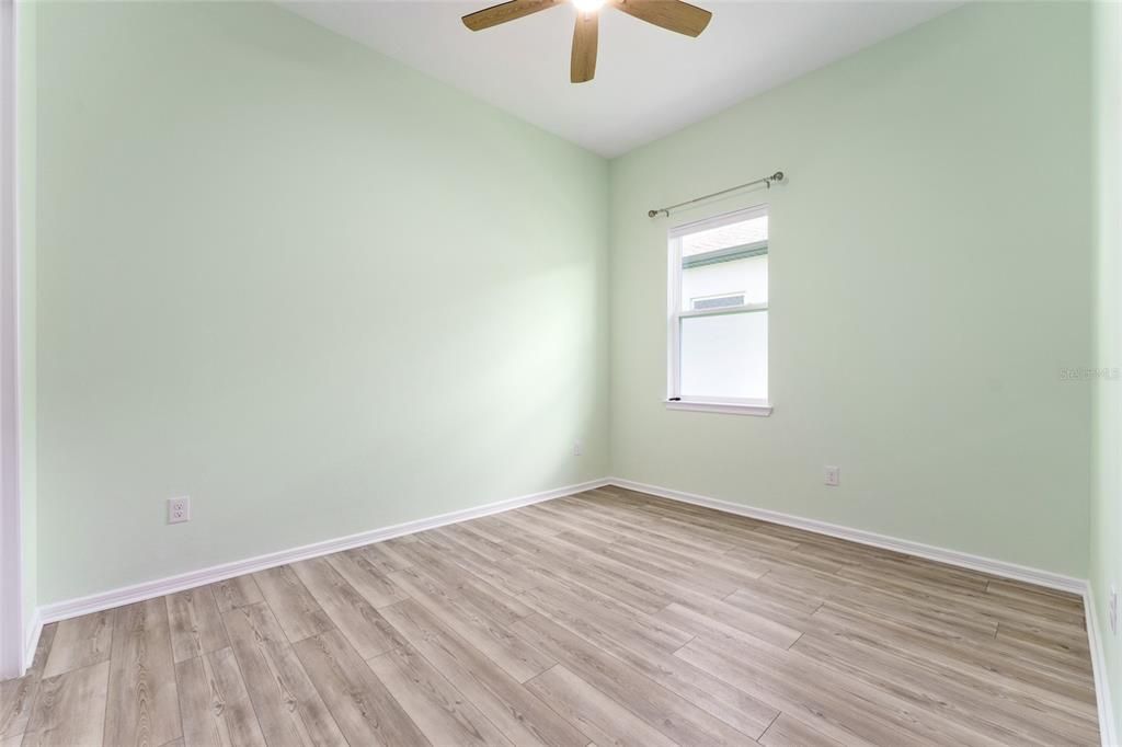 En Venta: $429,400 (2 camas, 2 baños, 1976 Pies cuadrados)