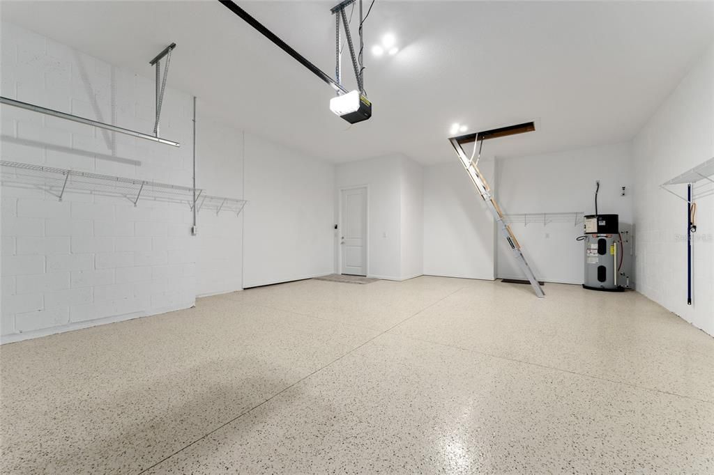 En Venta: $429,400 (2 camas, 2 baños, 1976 Pies cuadrados)