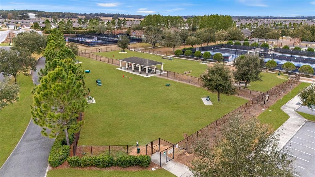 En Venta: $429,400 (2 camas, 2 baños, 1976 Pies cuadrados)