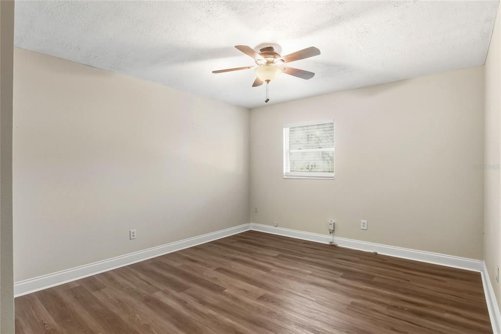 For Sale: $279,000 (4 beds, 2 baths, 2250 Square Feet)