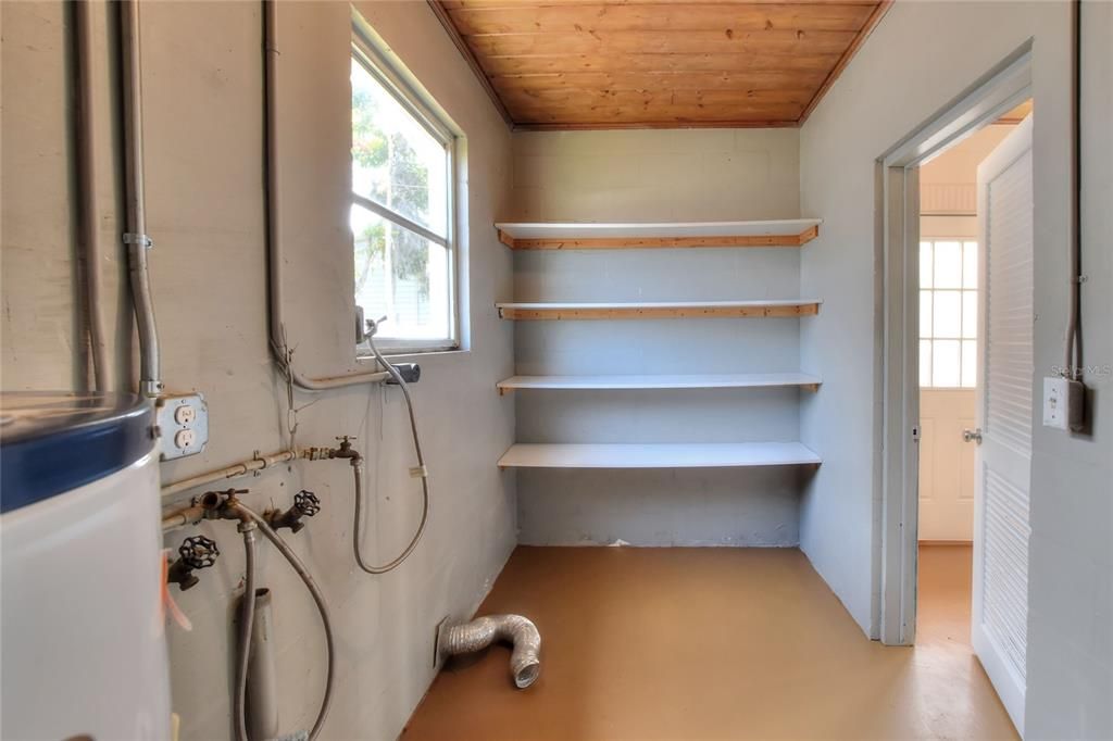 For Sale: $279,000 (4 beds, 2 baths, 2250 Square Feet)