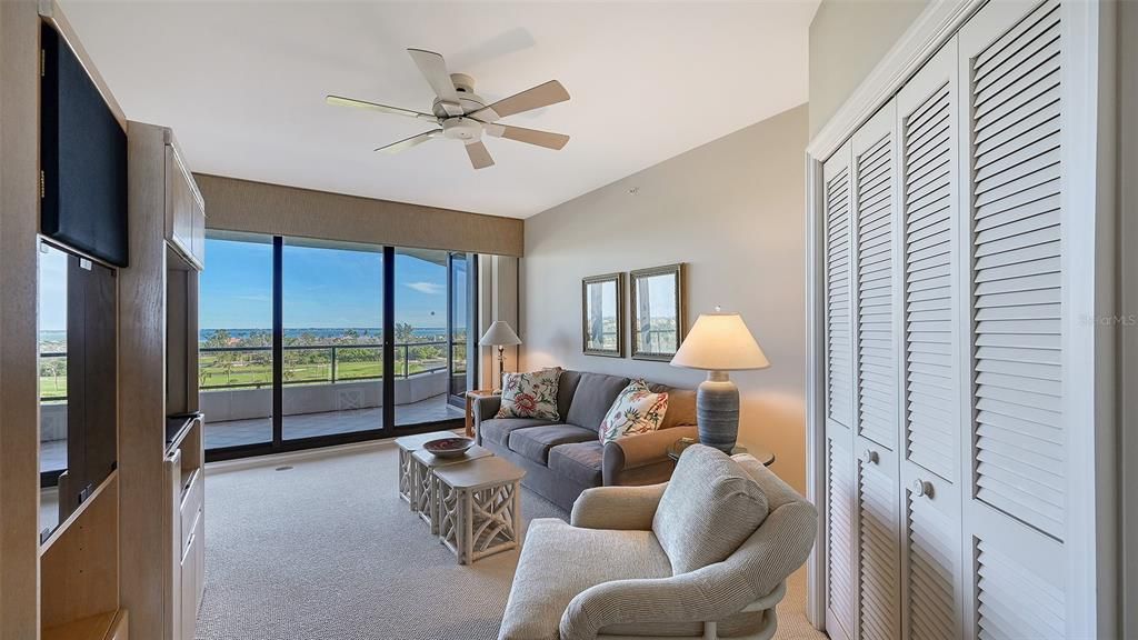 待售: $2,395,000 (3 贝兹, 3 浴室, 2580 平方英尺)