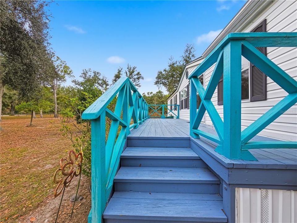 На продажу: $319,900 (3 спален, 2 ванн, 1296 Квадратных фут)