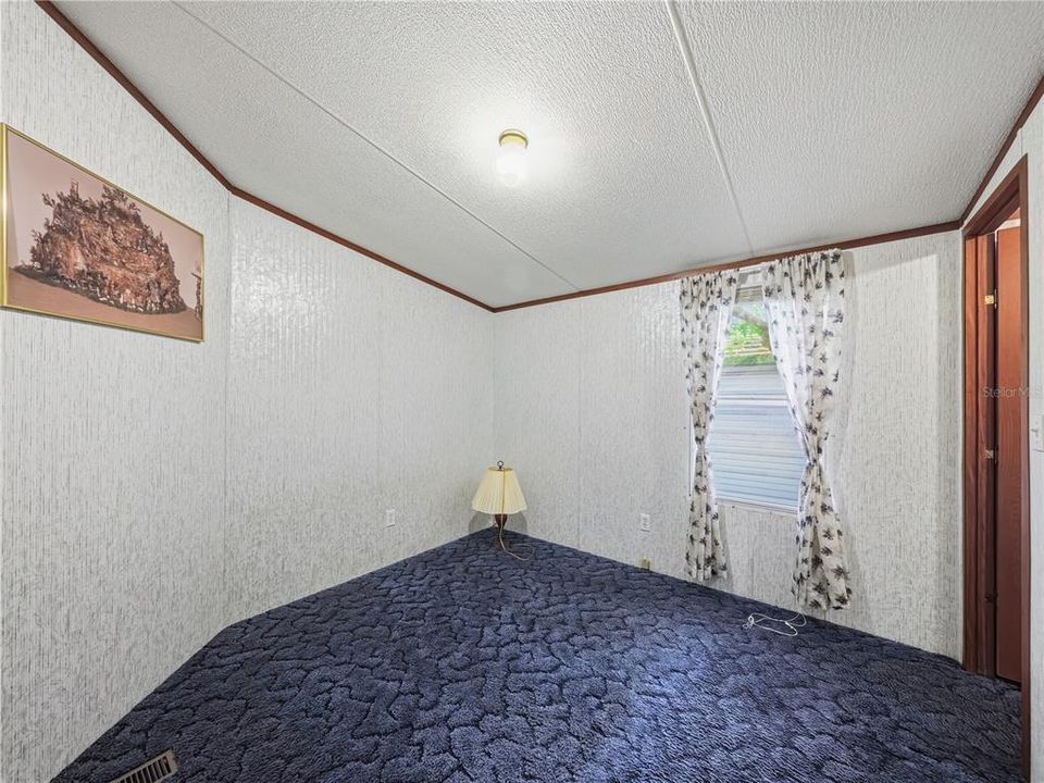 На продажу: $319,900 (3 спален, 2 ванн, 1296 Квадратных фут)