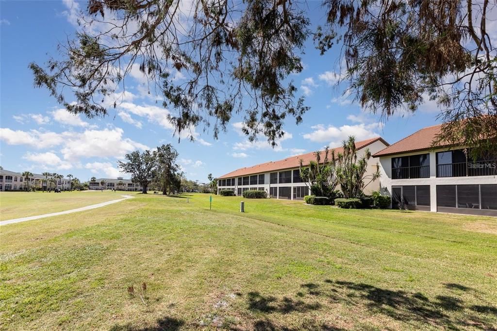 На продажу: $195,000 (2 спален, 2 ванн, 1186 Квадратных фут)