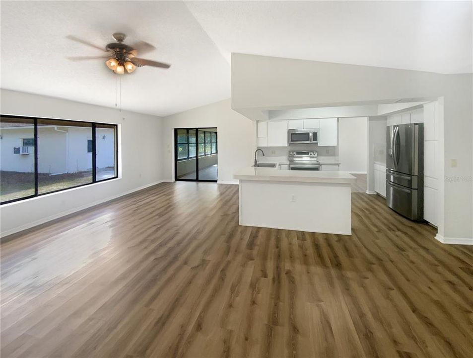 For Sale: $366,000 (3 beds, 2 baths, 2017 Square Feet)