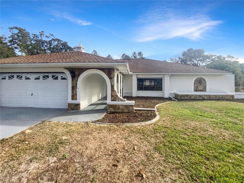 For Sale: $366,000 (3 beds, 2 baths, 2017 Square Feet)