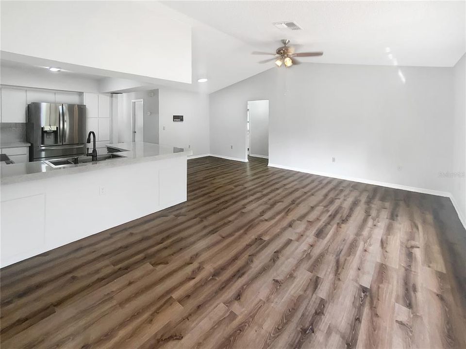 For Sale: $366,000 (3 beds, 2 baths, 2017 Square Feet)