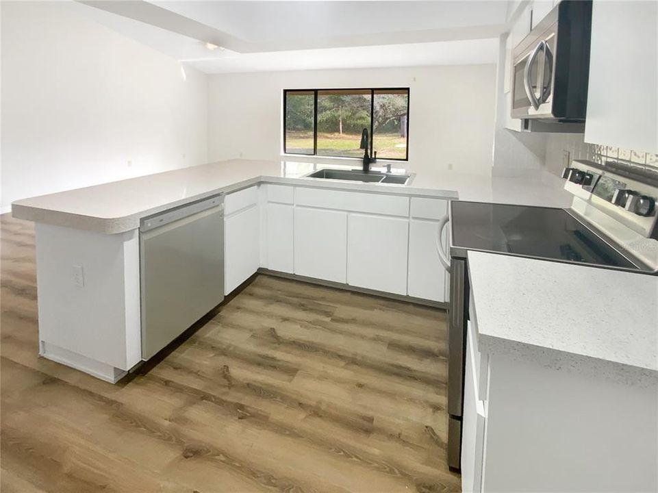 For Sale: $366,000 (3 beds, 2 baths, 2017 Square Feet)