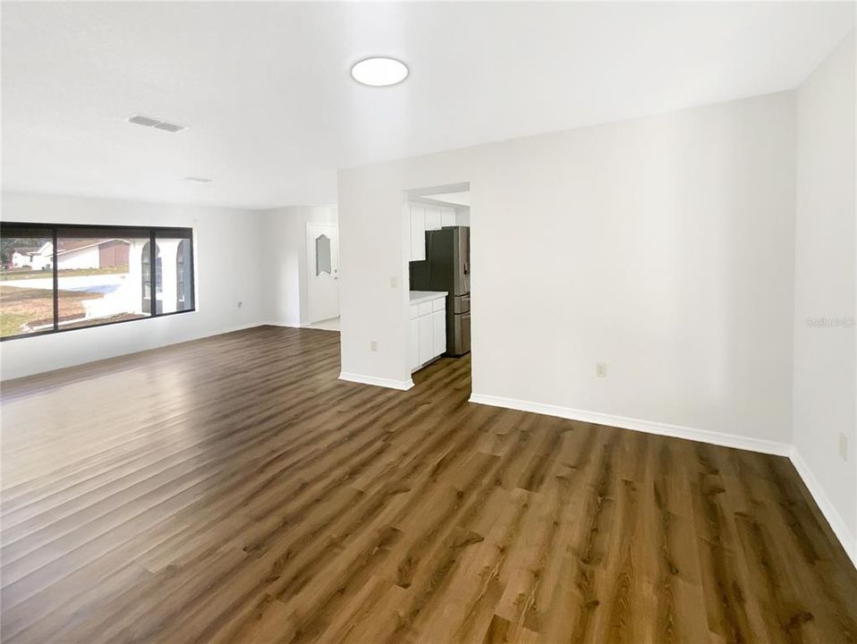 For Sale: $366,000 (3 beds, 2 baths, 2017 Square Feet)