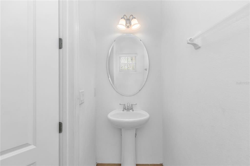 For Sale: $515,000 (4 beds, 3 baths, 2386 Square Feet)