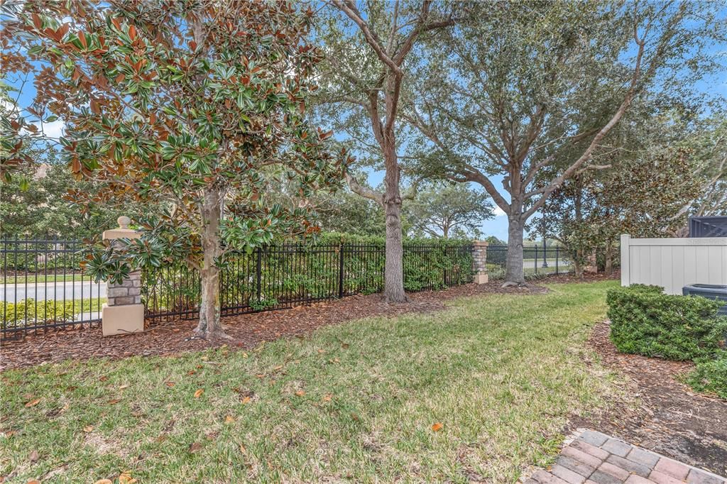 For Sale: $515,000 (4 beds, 3 baths, 2386 Square Feet)