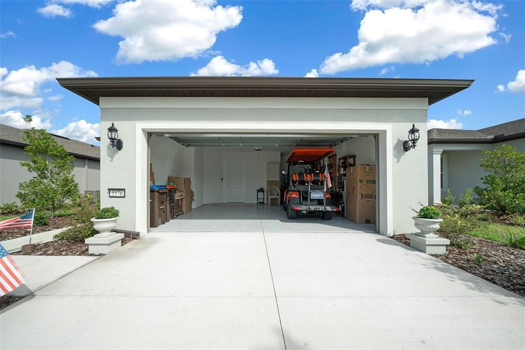 For Sale: $304,900 (2 beds, 2 baths, 1406 Square Feet)