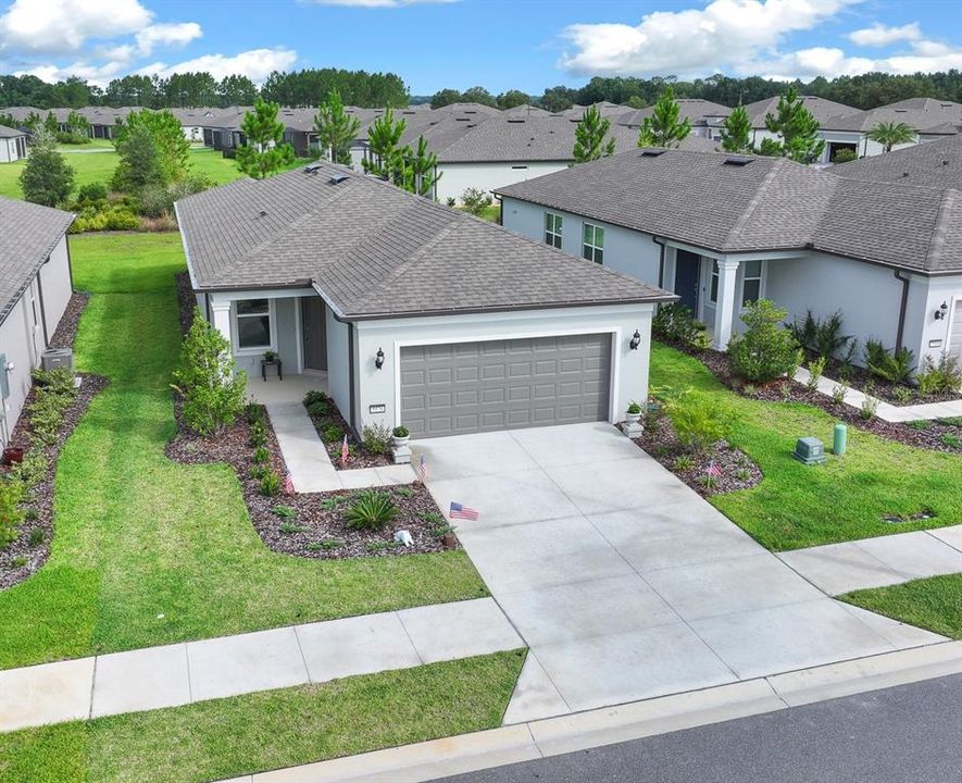 For Sale: $304,900 (2 beds, 2 baths, 1406 Square Feet)