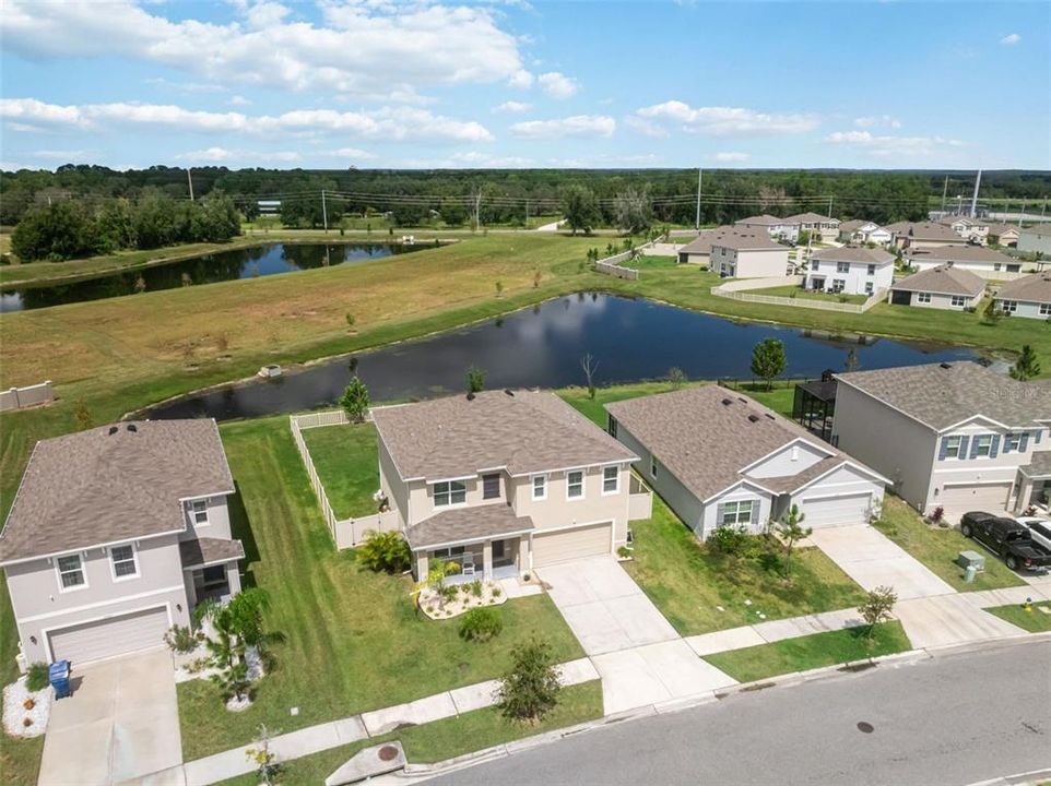 For Rent: $3,000 (5 beds, 3 baths, 2605 Square Feet)