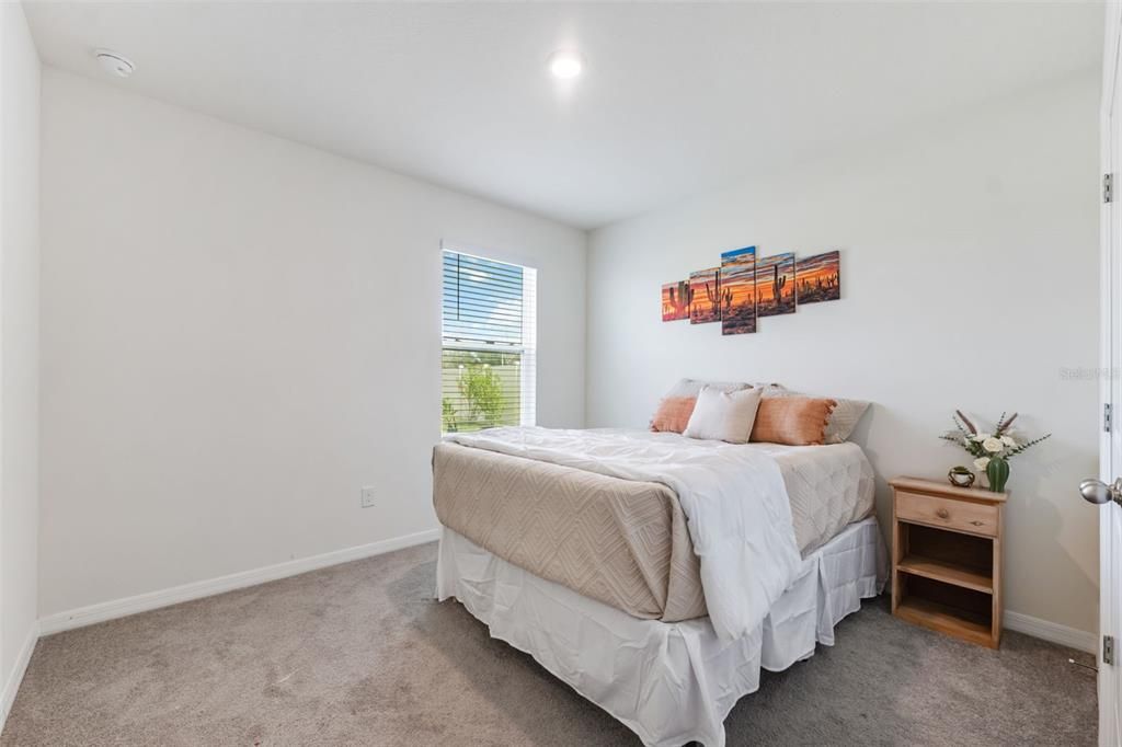 For Rent: $3,000 (5 beds, 3 baths, 2605 Square Feet)