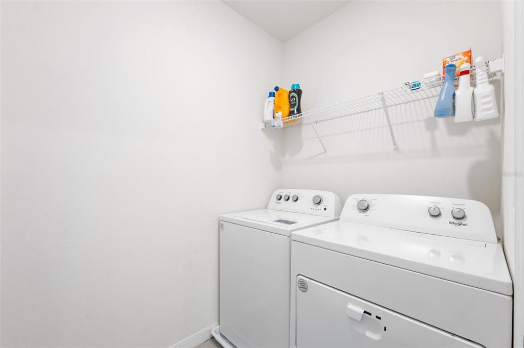 For Rent: $3,000 (5 beds, 3 baths, 2605 Square Feet)