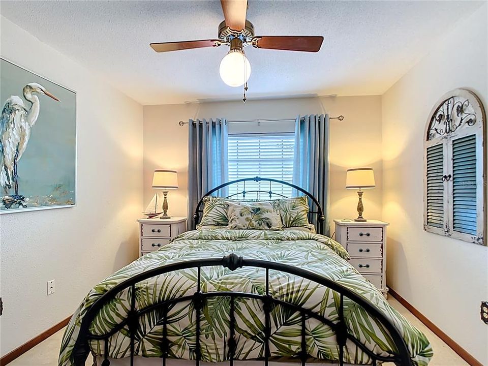 待售: $539,000 (2 贝兹, 2 浴室, 1736 平方英尺)