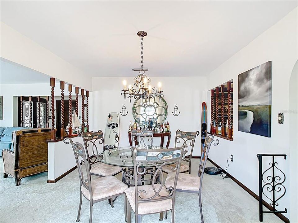 待售: $539,000 (2 贝兹, 2 浴室, 1736 平方英尺)