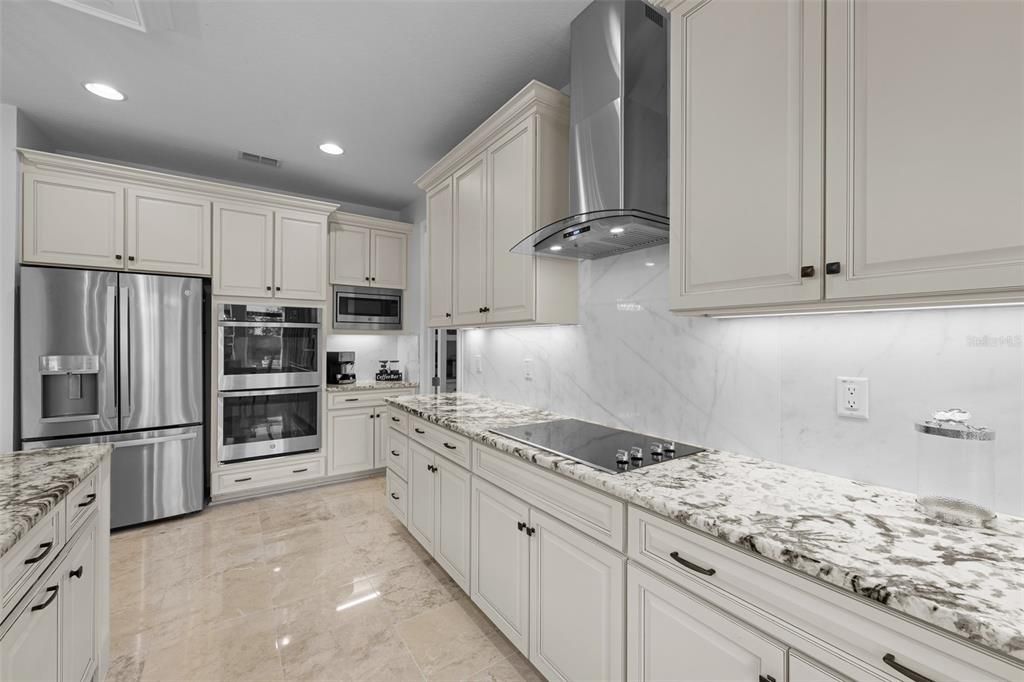 待售: $1,475,000 (5 贝兹, 4 浴室, 4490 平方英尺)