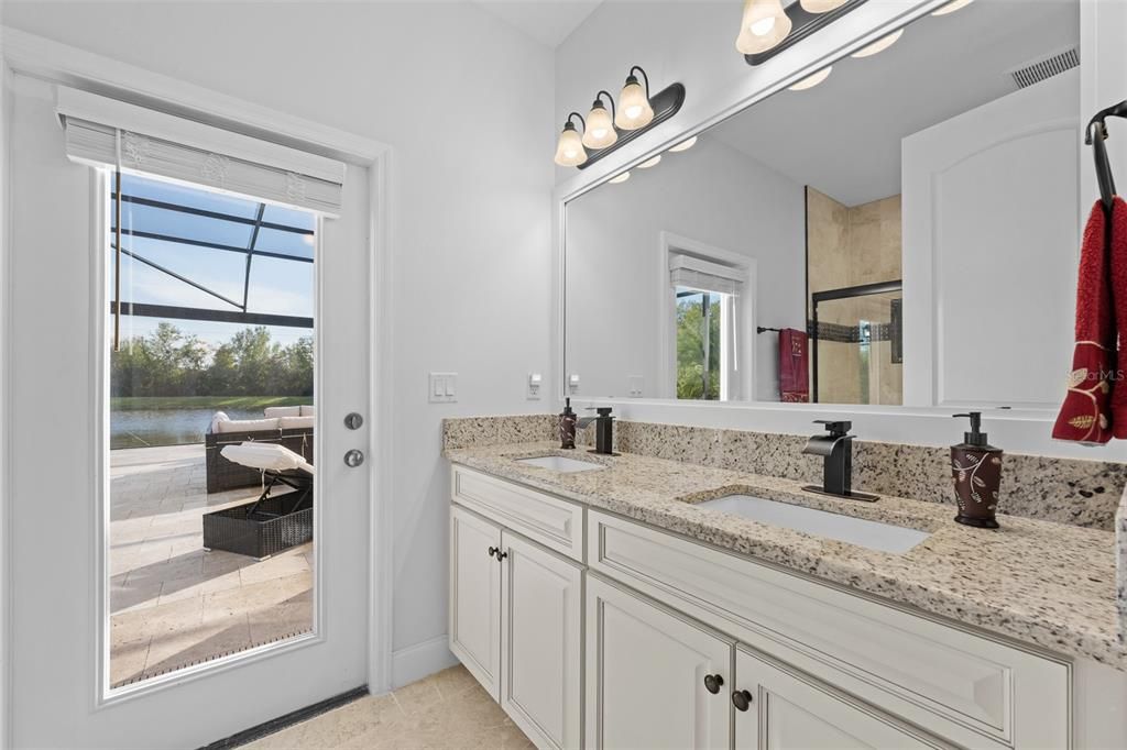 待售: $1,475,000 (5 贝兹, 4 浴室, 4490 平方英尺)