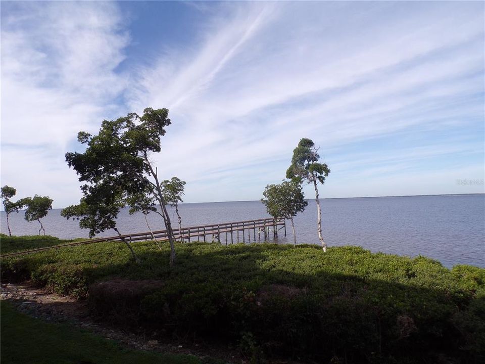 For Rent: $2,700 (3 beds, 2 baths, 2153 Square Feet)