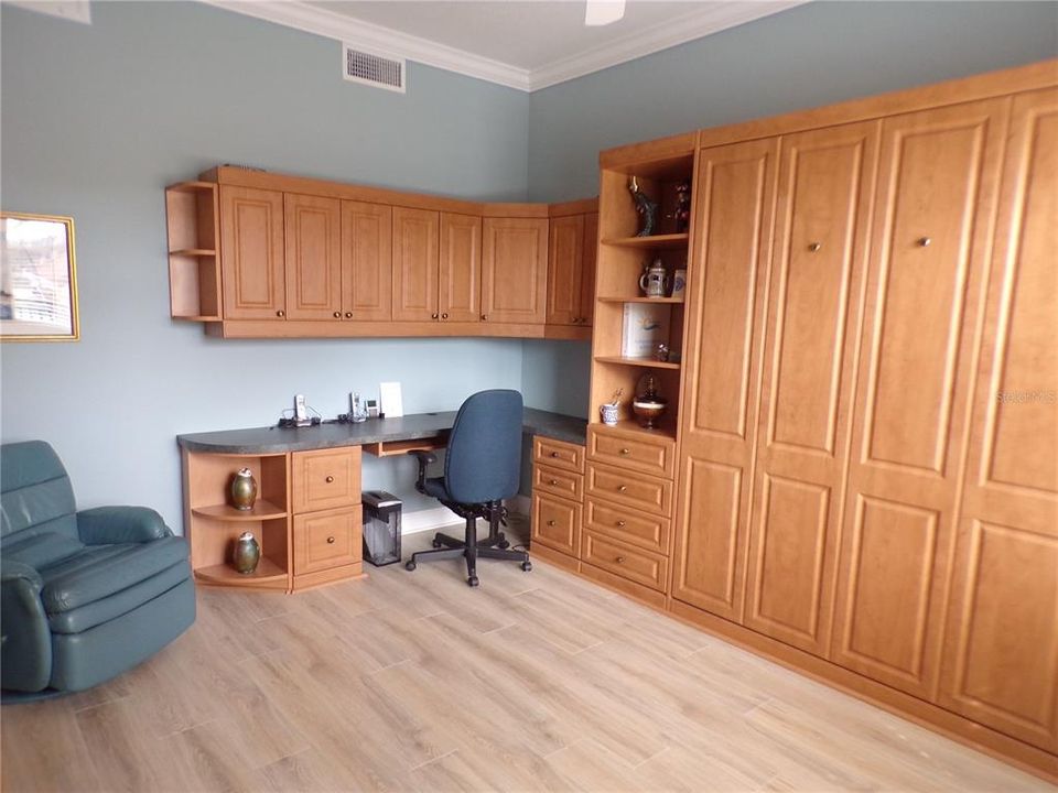 For Rent: $2,700 (3 beds, 2 baths, 2153 Square Feet)