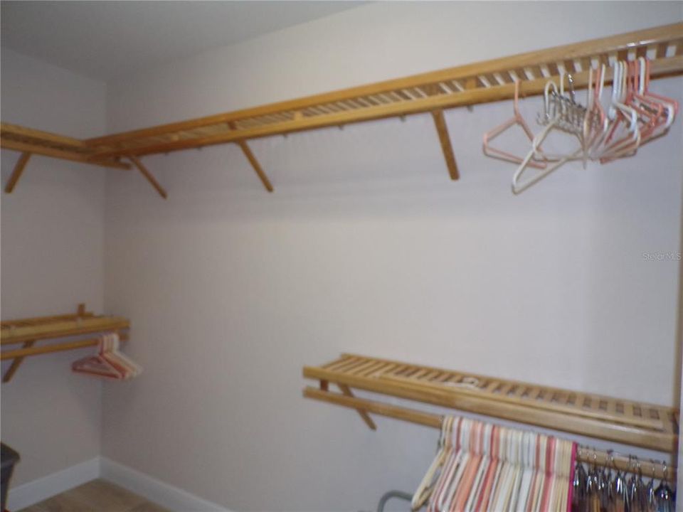 For Rent: $2,700 (3 beds, 2 baths, 2153 Square Feet)